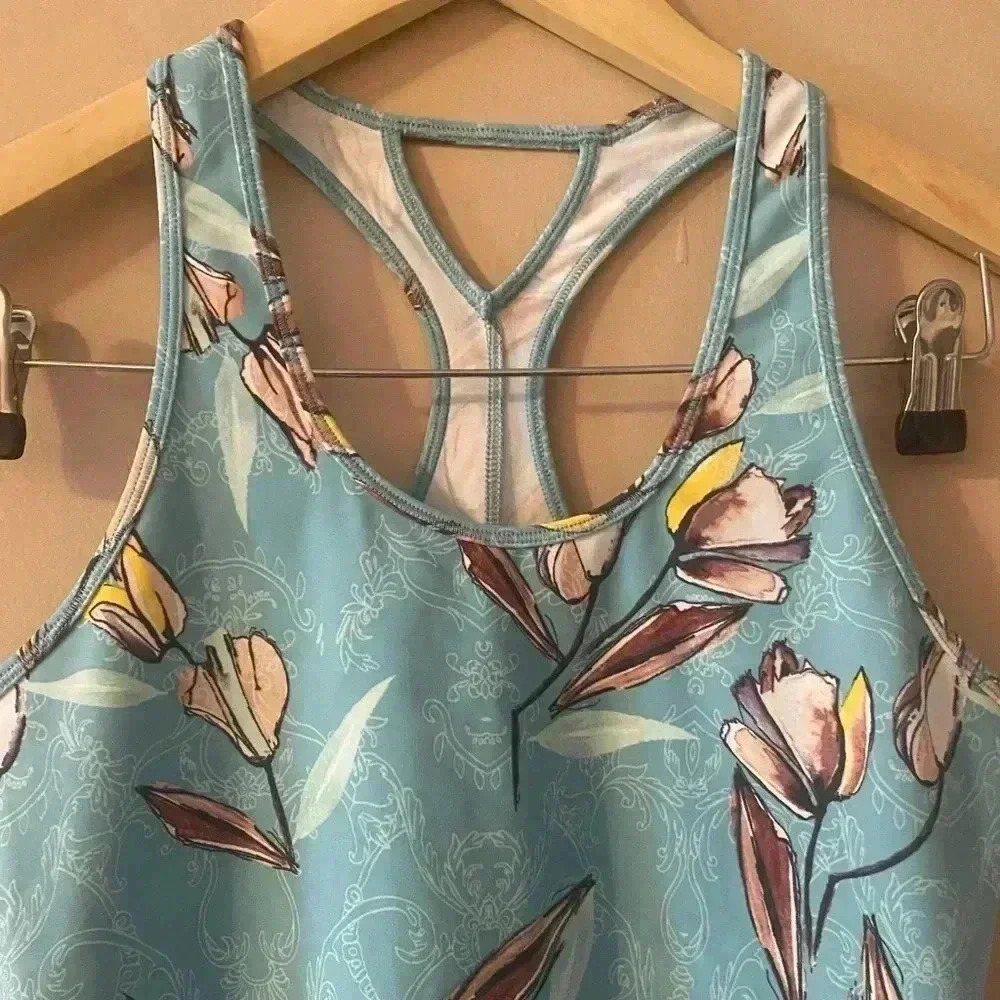 Calia Carrie Underwood Racerback Tsnk Top - Picture 2 of 6
